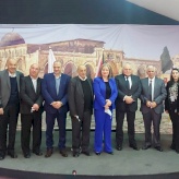 The Board of directors at Bethlehem Chamber of Commerce and Industry meets the Palestinian Minister of Finance