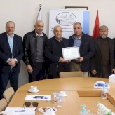 The Palestinian Prisoners Society honors Bethlehem Chamber of Commerce and Industry