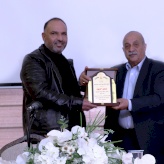 لجنة زكاة بيت لحم المركزية تكرم غرفة تجارة و صناعة محافظة بيت لحم