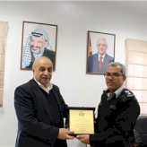 الدفاع المدني يكرم غرفة تجارة وصناعة محافظة بيت لحم
