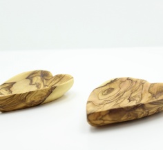 طقم صحون على شكل قلب