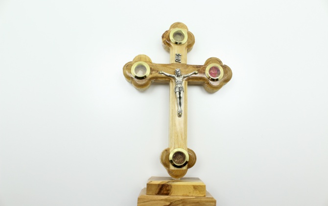 صليب رومي 12 مع قاعدة