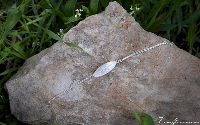 إسوارة ورقة الزيتون الفضية