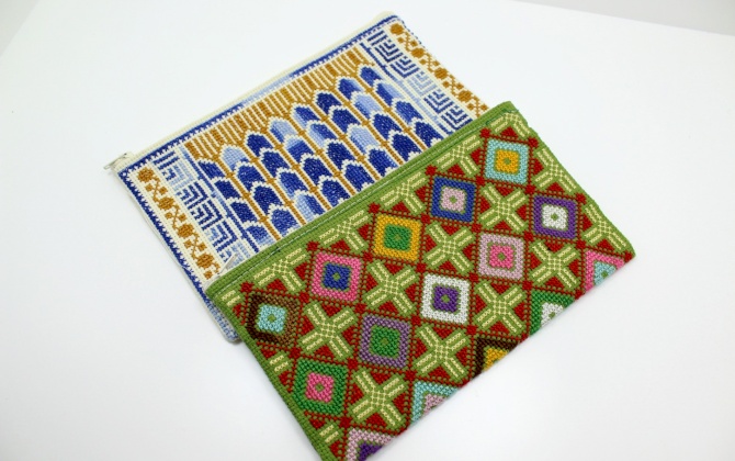 محفظة حجم صغير بسحاب