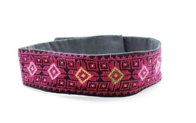 Embroidered waist belt