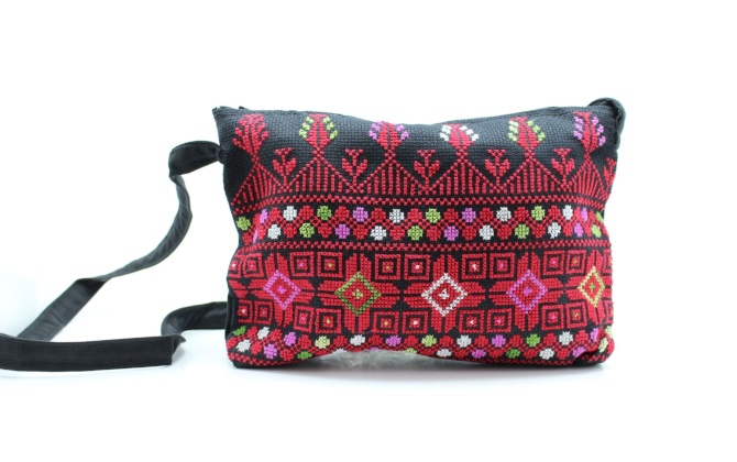 شنطة حجم وسط