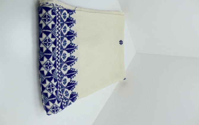 Fully Embroidered rectangle-shaped Scarf