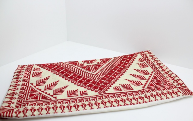 Embroidered pelow cover