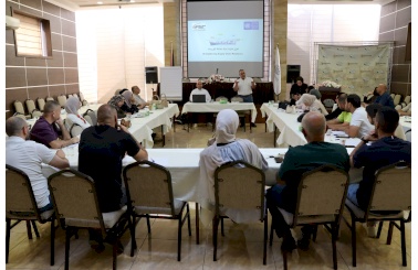 غرفة تجارة وصناعة محافظة بيت لحم تفتتح المرحلة الأولى من التدريب المتخصص في الاستيراد والتصدير والتخليص الجمركي