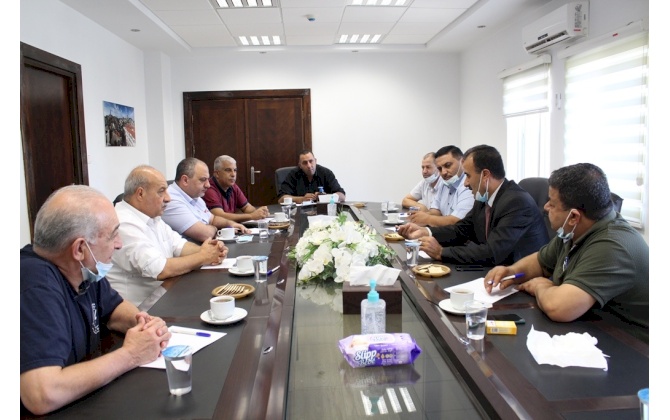 The Bethlehem Chamber of Commerce and Industry and the Director of the Ministry of National Economy meets to discuss Joint cooperation