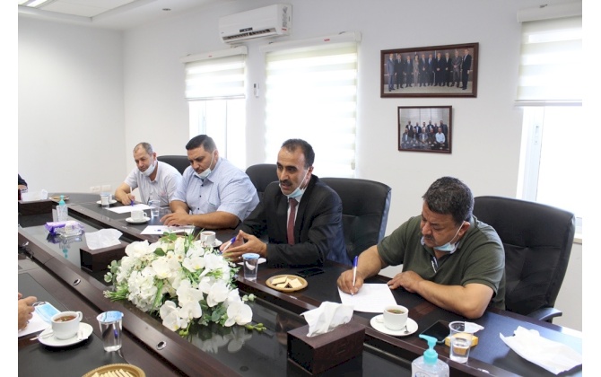 The Bethlehem Chamber of Commerce and Industry and the Director of the Ministry of National Economy meets to discuss Joint cooperation