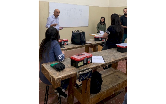 Bethlehem Chamber of Commerce and Industry starts a training course in Carpentry and Epoxy