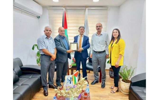 Bethlehem Chamber of Commerce and Industry meets the Palestinian Anti-Corruption Commission