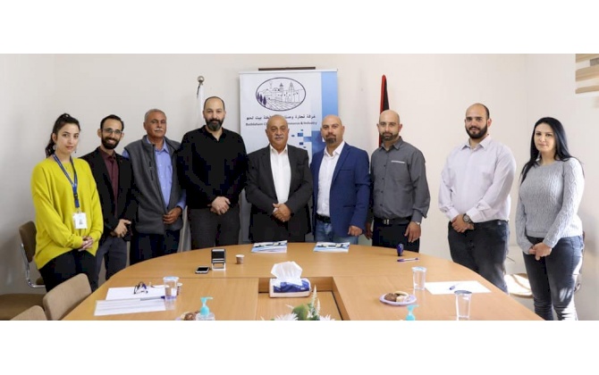 غرفة تجارة و صناعة محافظة بيت لحم توقّع اتفاقية تعاون مع جبرية اليكترونيك سنتر لمنح خصومات خاصة لأعضاء هيئتها العامة.