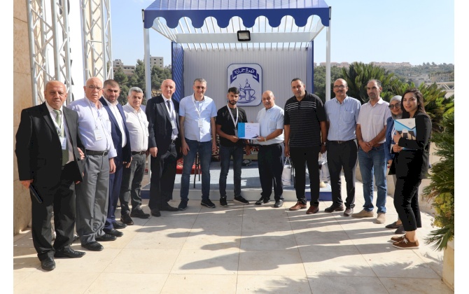 Bethlehem Chamber of Commerce and Industry honors the participants in the Palestine Food Exhibition