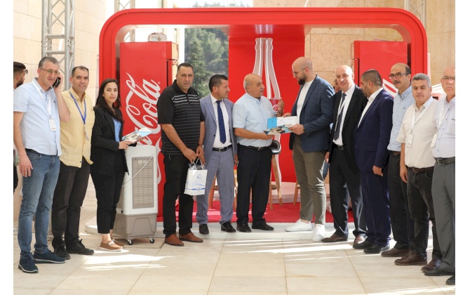 Bethlehem Chamber of Commerce and Industry honors the participants in the Palestine Food Exhibition