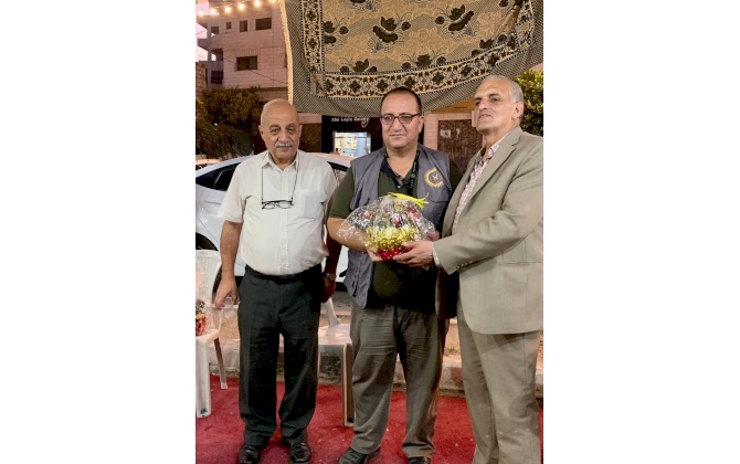 22 tons of grapes, sales of the fourth market for grapes and women's products in the town of Al-Khader