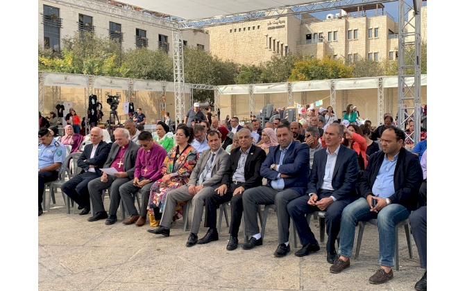غرفة تجارة وصناعة محافظة بيت لحم تشارك في تنظيم مهرجان قطف الزيتون السنوي الثاني و العشرون