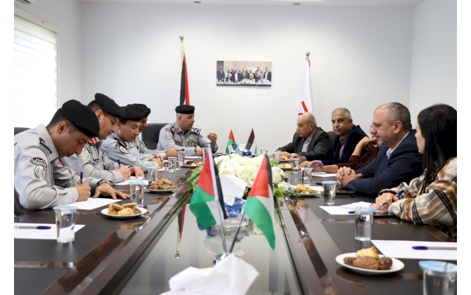 غرفة تجارة وصناعة مُحافظة بيت لحم تستقبل مدير عام الدفاع المدني