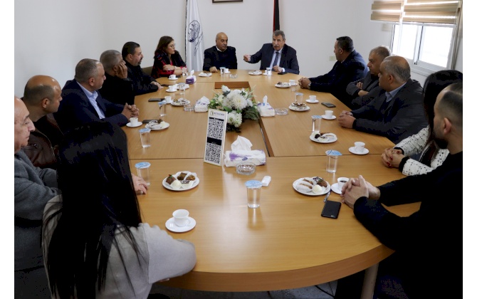 His Excellency Dr. Ramzi Khoury presents his congratulations to the Board of Directors of Bethlehem Chamber of Commerce and Industry