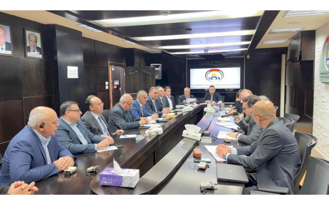غرفة تجارة وصناعة محافظة بيت لحم تشارك في لقاء اتحاد الغرف الفلسطينية مع بعثة منظمة العمل الدولية
