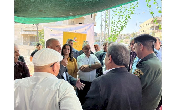افتتاح سوق العنب والمنتجات النسوية الخامس في مدينة الخضر