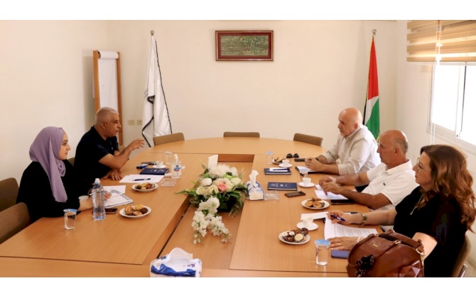 غرفة تجارة وصناعة مُحافظة بيت لحم تبحث سُبل التعاون مع نادي الليونز بيت لحم 