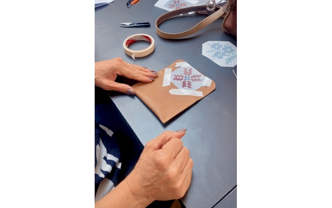 غرفة تجارة وصناعة محافظة بيت لحم تواصل دعم الصناعات الحرفية من خلال ورش عملها المُتخصصة