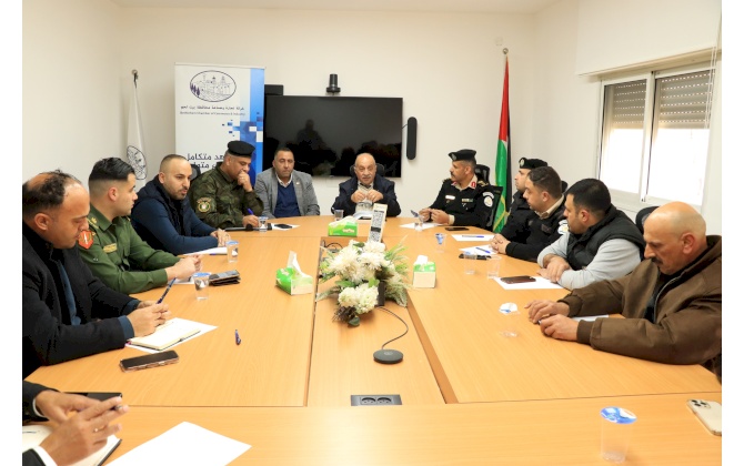 لجنة الطوارئ الاقتصادية في محافظة بيت لحم تعقد اجتماعا تنسيقيا لمتابعة و تنظيم السوق المحلي في شهر رمضان المبارك