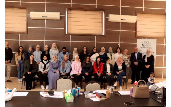 غرفة تجارة وصناعة بيت لحم تختتم تدريباً متخصصاً في إدارة الموارد البشرية لموظفي المنشآت والشركات العائلية