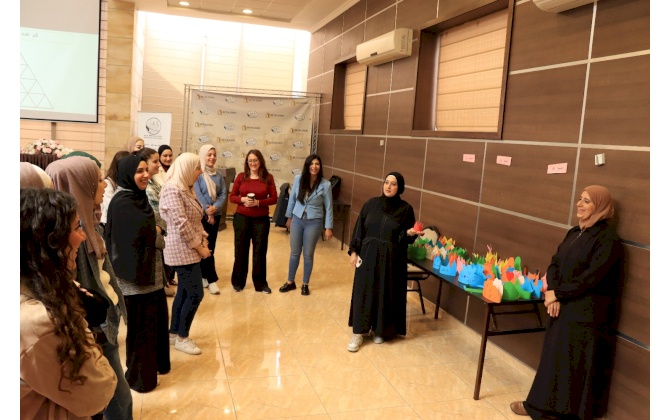 غرفة تجارة وصناعة بيت لحم تختتم تدريباً متخصصاً في إدارة الموارد البشرية لموظفي المنشآت والشركات العائلية