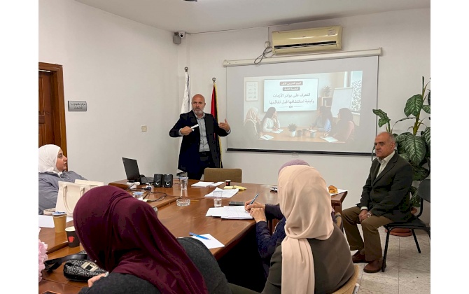 غرفة تجارة وصناعة مُحافظة بيت لحم تختتم برامج تدريبية متقدمة لتمكين النساء صاحبات المنشآت الصغيرة والمتوسطة  في مواجهة التحديات