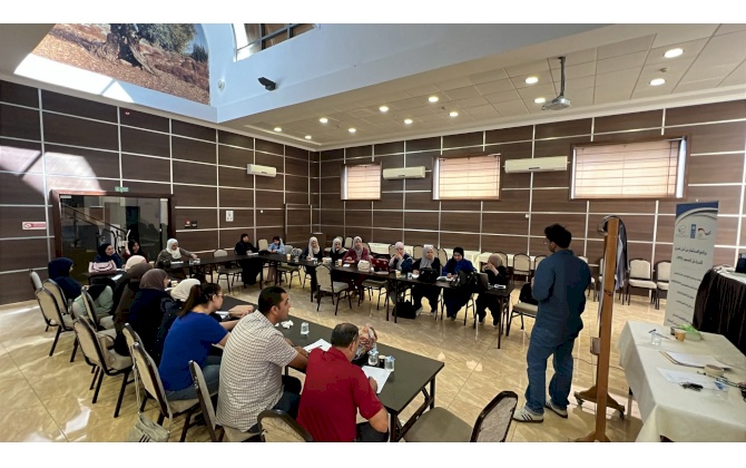 ضمن برنامج الاستثمار من أجل تعزيز القدرة على الصمود (IPR) غرفة تجارة وصناعة مُحافظة بيت لحم تُنهي تدريب 22 مشروعًا وتنتقل لمرحلة تقديم المنح والمعدات