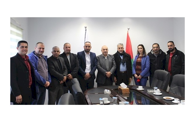 زيارة وفد من جهاز المخابرات العامة مديرية محافظة بيت لحم وحدة الامن الاقتصادي لمقر غرفة تجارة وصناعة محافظة بيت لحم