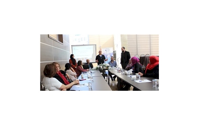 Bethlehem Chamber of commerce and Industry holds a meeting for the business women center