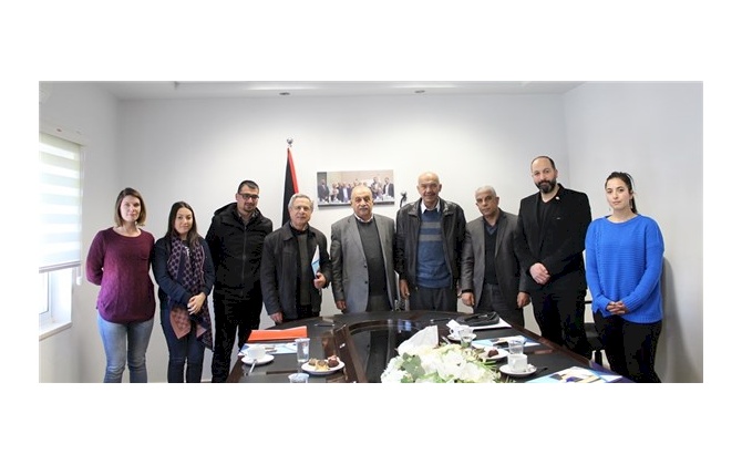 غرفة تجارة و صناعة محافظة بيت لحم ومدرسة السالزيان الصناعية توقعان اتفاقية تعاون مشترك