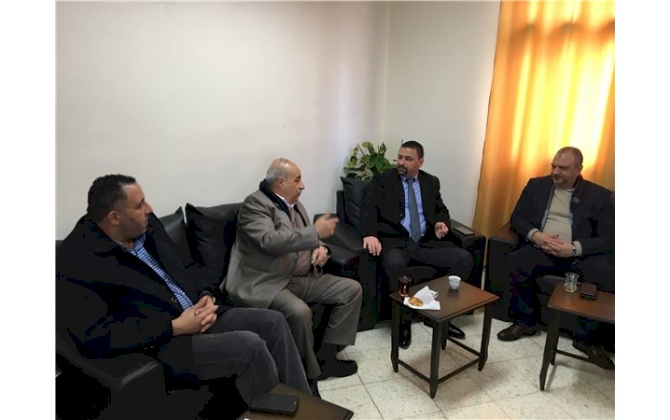 بلدية بيت ساحور تبحث سبل التعاون المشترك مع غرفة تجارة وصناعة محافظة بيت لحم