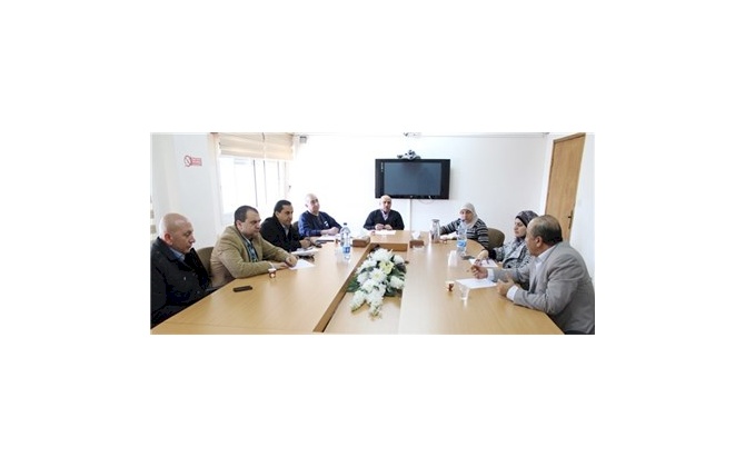 اللجنة الصناعية في غرفة تجارة بيت لحم تنظم لقاءً مع مدير القيمة المضافة والجمارك والمكوس