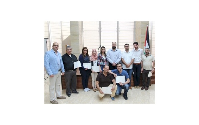 غرفة تجارة و صناعة محافظة بيت لحم تختتم الدورة التدريبية الثانية في "التسويق الالكتروني"