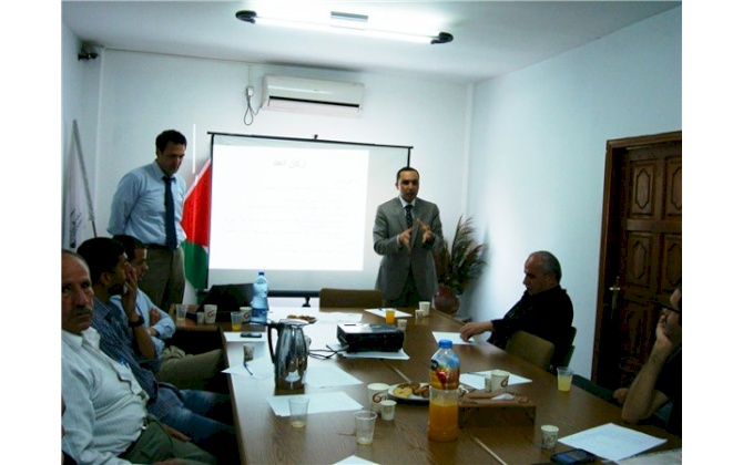 غرفة تجارة وصناعة محافظة بيت لحم تنظم حلقة استشارية حول إبرام العقود