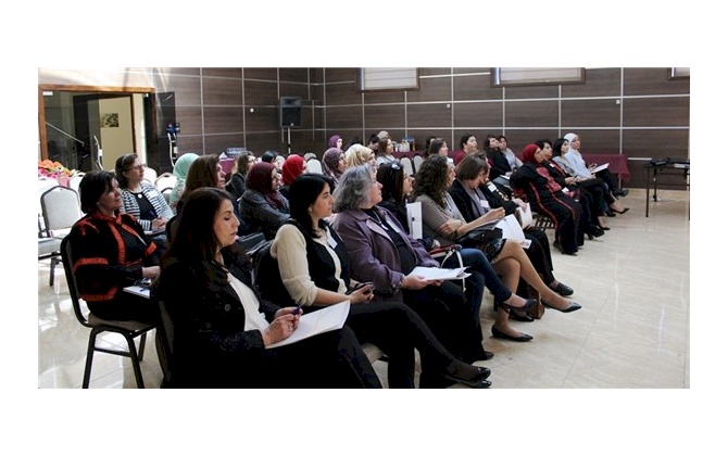 بمناسبة يوم المرأة العالمي غرفة تجارة وصناعة بيت لحم تستضيف السيدة أمل ضراغمة المصري